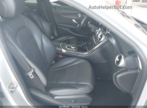 55SWF8DBXLU324354 2020 MERCEDES-BENZ C-CLASS Silver Vista interior delantera