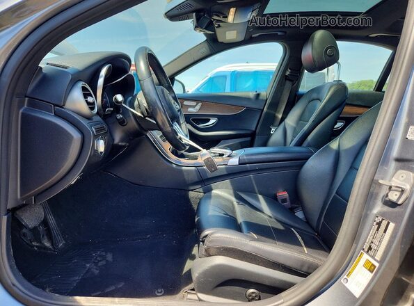 55SWF8EB2KU283988 2019 MERCEDES-BENZ C Gray Vista interior delantera