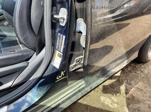 55SWF8EB3LU323433 2020 MERCEDES-BENZ C Black Vista del compartimento del motor