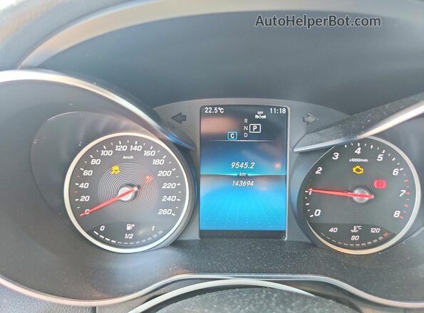 55SWF8EB8LU334329 2020 MERCEDES-BENZ C Black Vista del cuadro de instrumentos