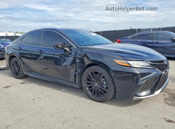 4T1K61AK8RU886454 2024 TOYOTA CAMRY Black Front view
