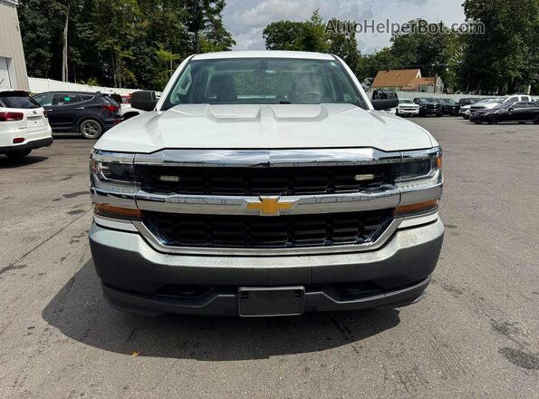 1GCVKNEH4JZ255873 2018 CHEVROLET SILVERADO Белый Вид салона спереди