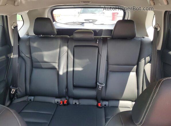 5N1BT3CB5TC722366 2026 NISSAN ROGUE Black Սալոնի հետևի տեսք