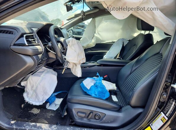 4T1G11AK3PU738066 2023 TOYOTA CAMRY Black Առջևի վահանակի տեսք