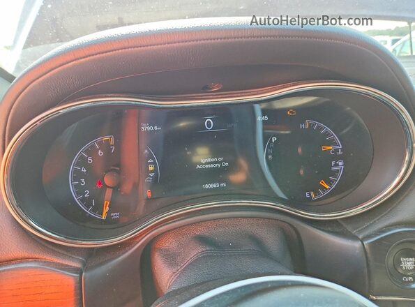 1C4RJFCG6JC222980 2018 JEEP GRAND Red Вид задніх сидінь