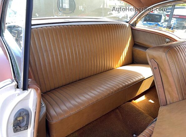 567C19821 1956 OLDSMOBILE ROCKET Двухцветный Вид сзади