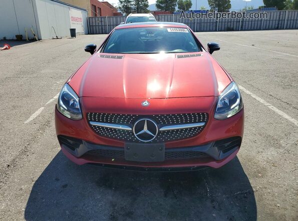 WDDPK3JAXJF149781 2018 MERCEDES-BENZ SLC Red Հետևի տեսք