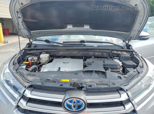 5TDDGRFHXHS024006 2017 TOYOTA HIGHLANDER Silver Widok naklejki z numerem VIN
