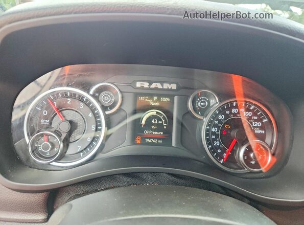 3C6UR5HJ7NG117022 2022 RAM 2500 Белый Вид задних сидений