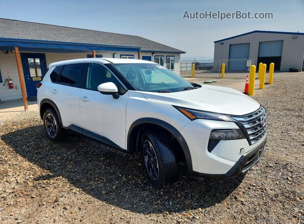5N1BT3BA2RC678103 2024 NISSAN ROGUE White Դիմացի տեսք