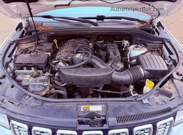 1C4AJFCG5HC684649 2017 JEEP GRAND Белый Вид салона спереди