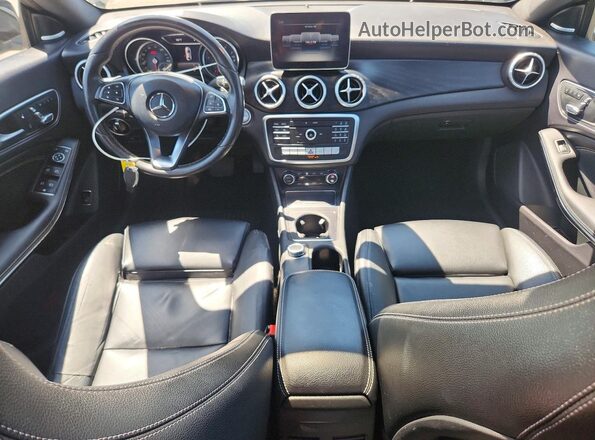 WDDSJ4GB4HN423527 2017 MERCEDES-BENZ CLA-CLASS Black Widok zestawu wskaźników