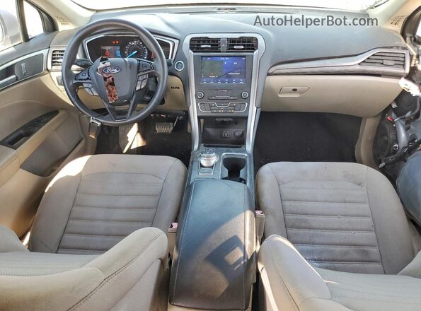 3FA6P0HD5KR160820 2019 FORD FUSION Silver Вид щитка приладів
