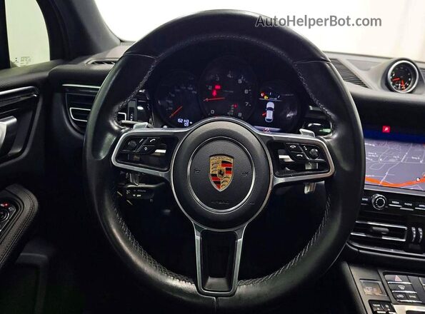 WP1AA2A57MLB08979 2021 PORSCHE MACAN Black Vista del salpicadero