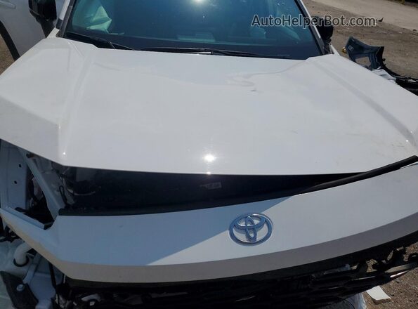 2T36DRBV2TC002359 2026 TOYOTA RAV4 White ძრავის განყოფილების ხედი