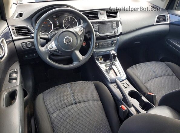 3N1AB7AP0HY205759 2017 NISSAN SENTRA Gray Widok zestawu wskaźników