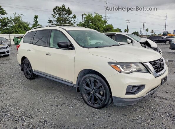 5N1DR2MM2HC902610 2017 NISSAN PATHFINDER Белый Вид спереди