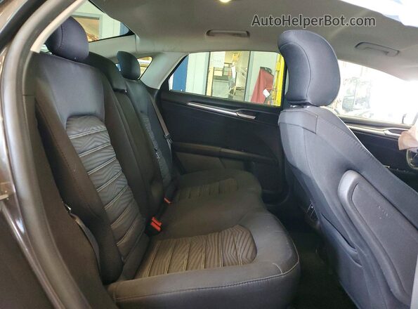 3FA6P0H72GR153549 2016 FORD FUSION Gray Вид задньої частини салону