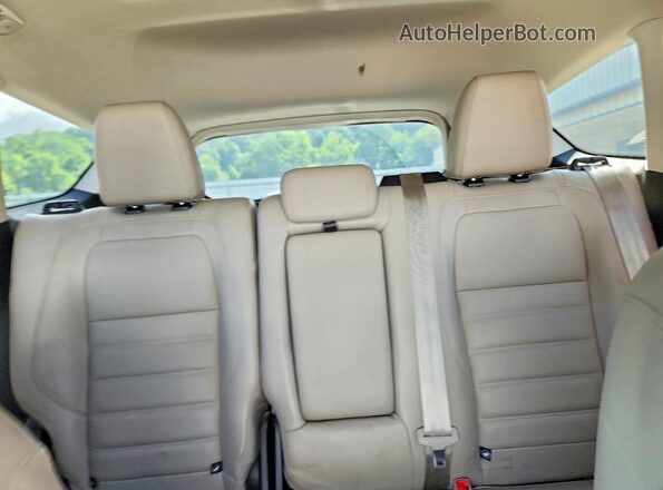 1FMCU9J98HUE21600 2017 FORD ESCAPE White Rear interior view