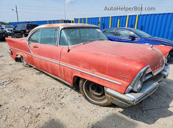 57WA20414L 1957 LINCOLN CAPRI Красный Передняя правая четверть