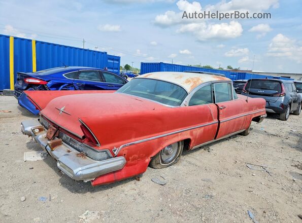 57WA20414L 1957 LINCOLN CAPRI Красный Задняя правая четверть