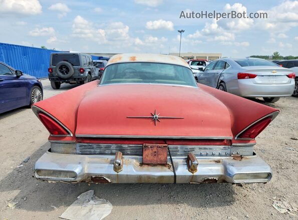 57WA20414L 1957 LINCOLN CAPRI Красный Вид сзади