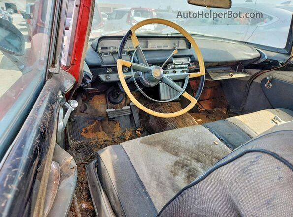 57WA20414L 1957 LINCOLN CAPRI Красный Вид панели приборов