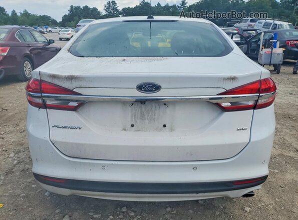 3FA6P0H79HR355516 2017 FORD FUSION Белый Вид салона спереди