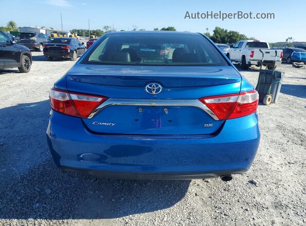 4T1BF1FK8HU710303 2017 TOYOTA CAMRY Blue Սալոնի դիմացի տեսք
