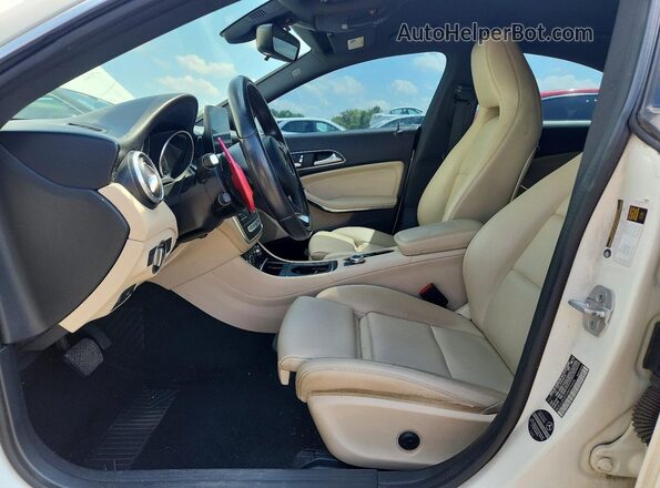 WDDSJ4EB5HN499406 2017 MERCEDES-BENZ CLA-CLASS White წინა პანელის ხედი