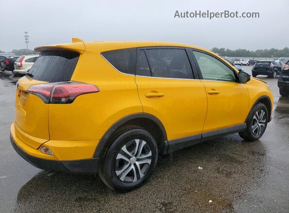 JTMBFREV6JD256623 2018 TOYOTA RAV4 Yellow Передня права чверть