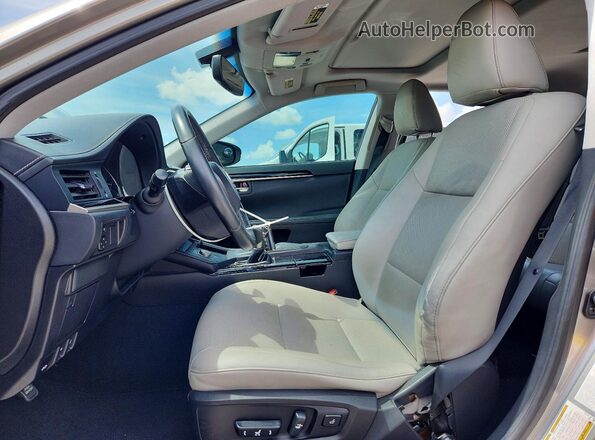 58ABK1GG0GU018467 2016 LEXUS ES Silver წინა სალონის ხედი
