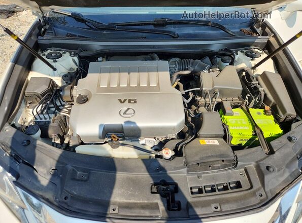 58ABK1GG0JU085626 2018 LEXUS ES White Vista interior trasera