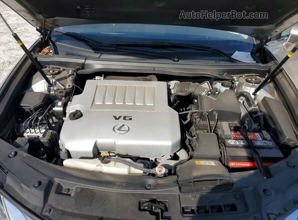 58ABK1GG5JU099098 2018 LEXUS ES Серебряный Вид задней части салона