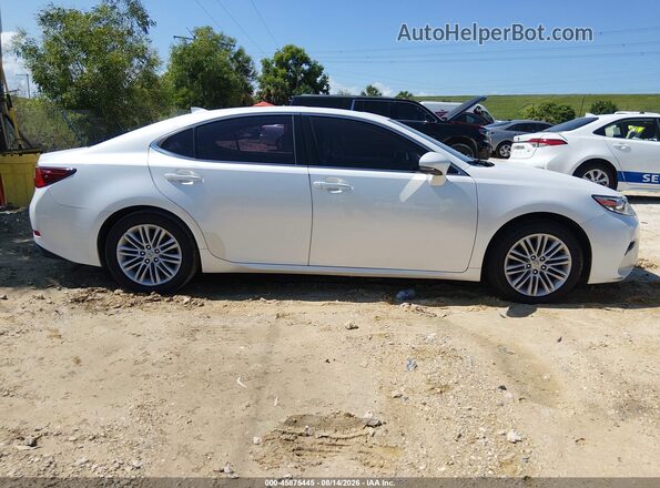 58ABK1GG7GU021642 2016 LEXUS ES 350 Белый Вид задней части салона