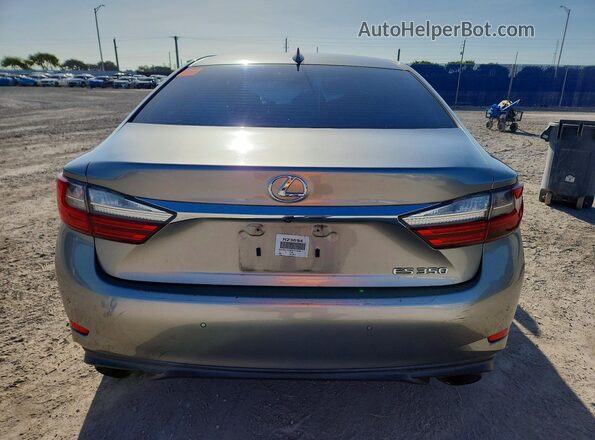 58ABK1GG8HU072598 2017 LEXUS ES Silver Rear view
