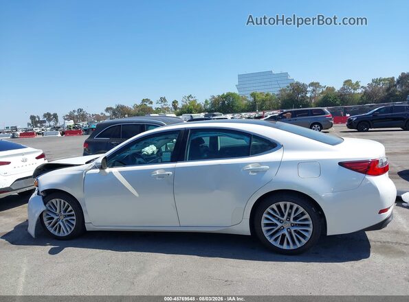 58ABK1GG9GU033713 2016 LEXUS ES 350 White 360 interior view