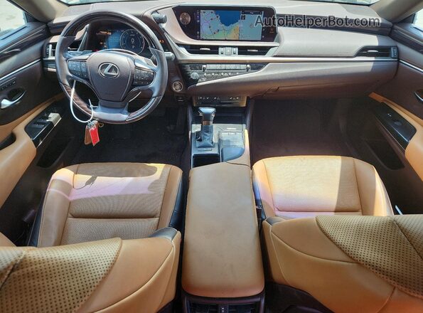58ABZ1B11KU001796 2019 LEXUS ES Green Vista del salpicadero