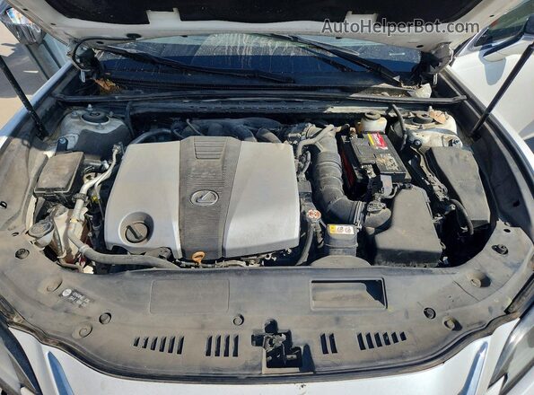 58ABZ1B11KU047645 2019 LEXUS ES White Widok wnętrza z tyłu