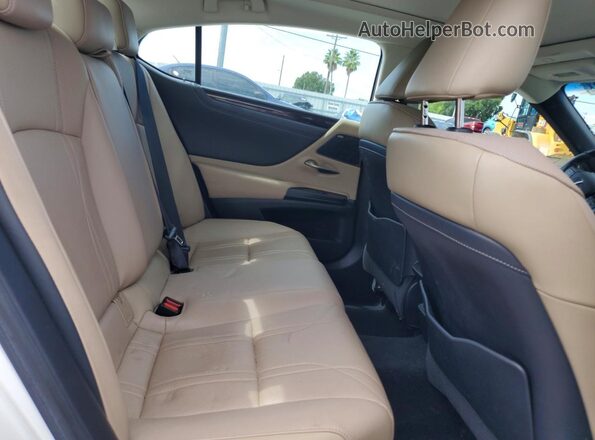 58ABZ1B15KU013322 2019 LEXUS ES Белый Вид задних сидений
