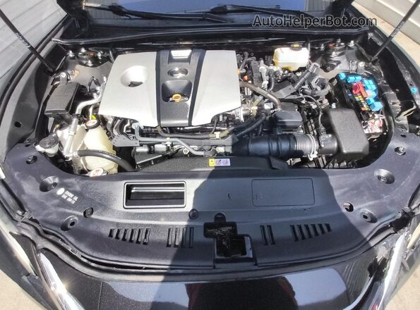 58AC21B18LU006701 2020 LEXUS ES Черный 