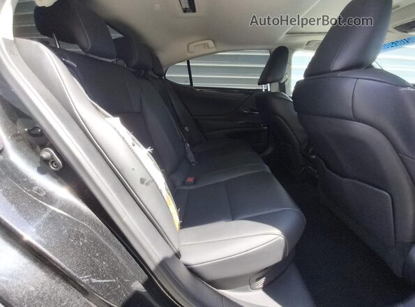 58AC21B18LU006701 2020 LEXUS ES Черный 