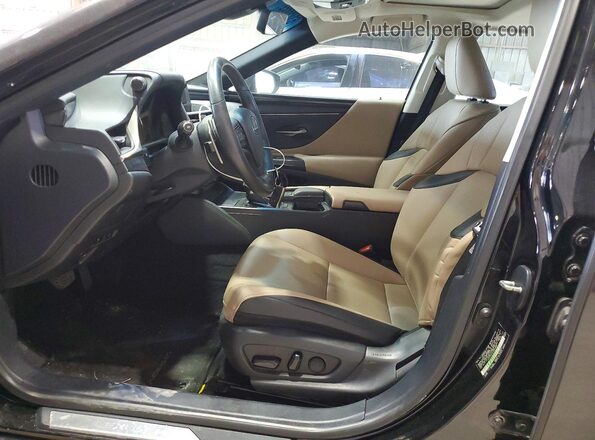 58ACZ1B11LU075600 2020 LEXUS ES Black Front interior view