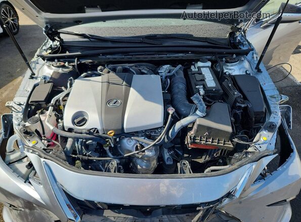 58ACZ1B15SU205800 2025 LEXUS ES Silver Widok wnętrza z tyłu
