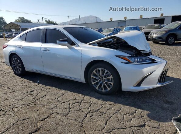 58ACZ1B17SU189471 2025 LEXUS ES Белый Передняя правая четверть