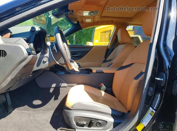 58ADA1C11RU050070 2024 LEXUS ES Black წინა სალონის ხედი