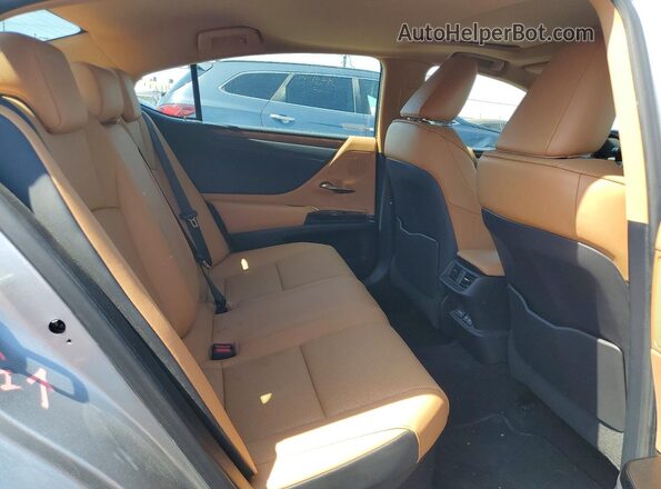 58ADA1C13NU016206 2022 LEXUS ES Silver სალონის 360-გრადუსიანი ხედი