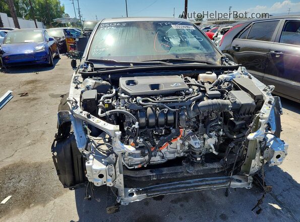 58ADA1C16RU051263 2024 LEXUS ES Silver Вид спереду