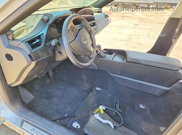 58ADA1C16RU051263 2024 LEXUS ES Silver Вид салону спереду