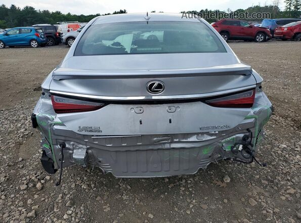 58ADA1C17RU052633 2024 LEXUS ES Silver Widok z tyłu